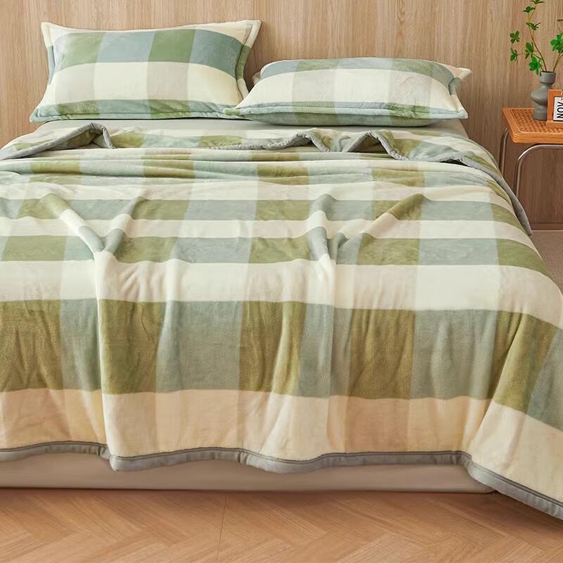 

Red Dragonfly Cloud Velvet Blanket