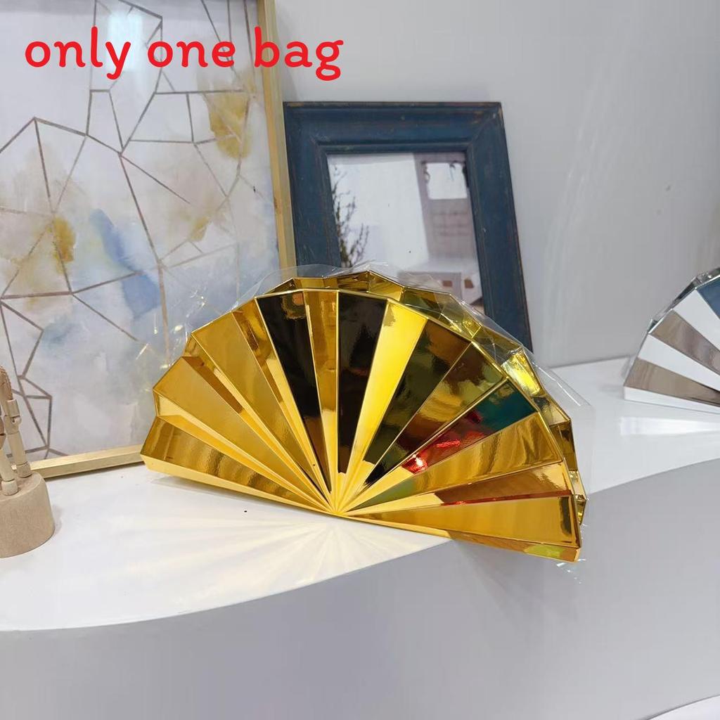 Acrylic Evening Clutch Bag With Chain And Magnet Closure For Formal Events Style 1