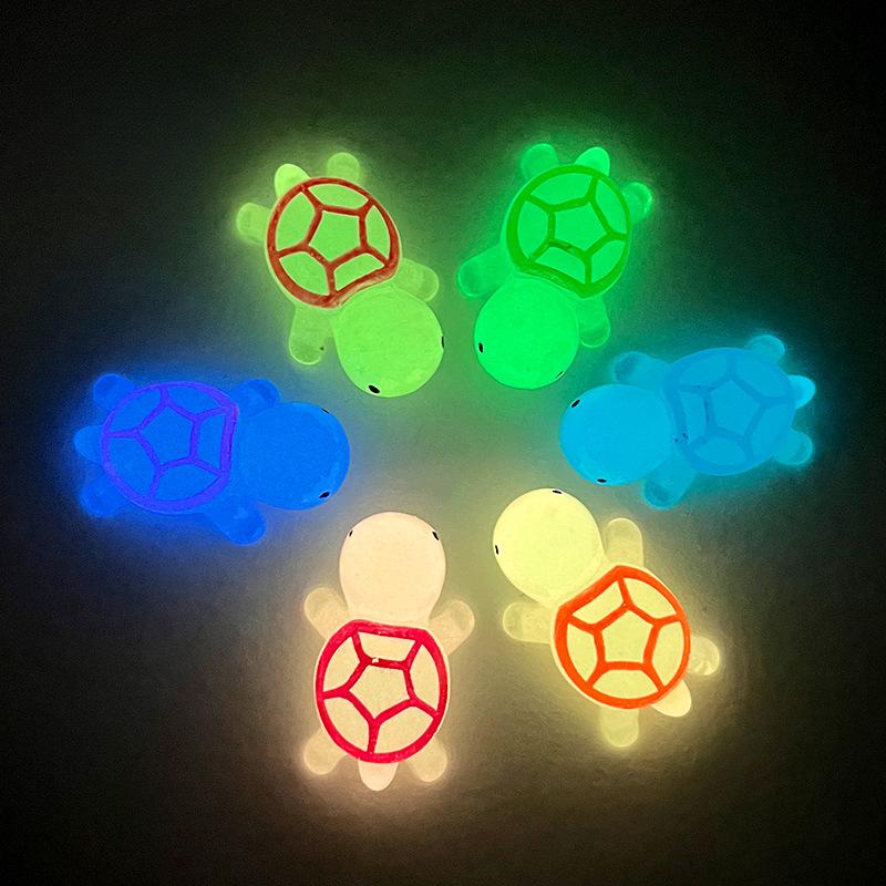 Mote Sko Charms Sett Tilbehør Hull Sko Spenne Søt Lysende Liten Skilpadde DIY 3D Sko Dekorasjoner Barneselskap Jentegave