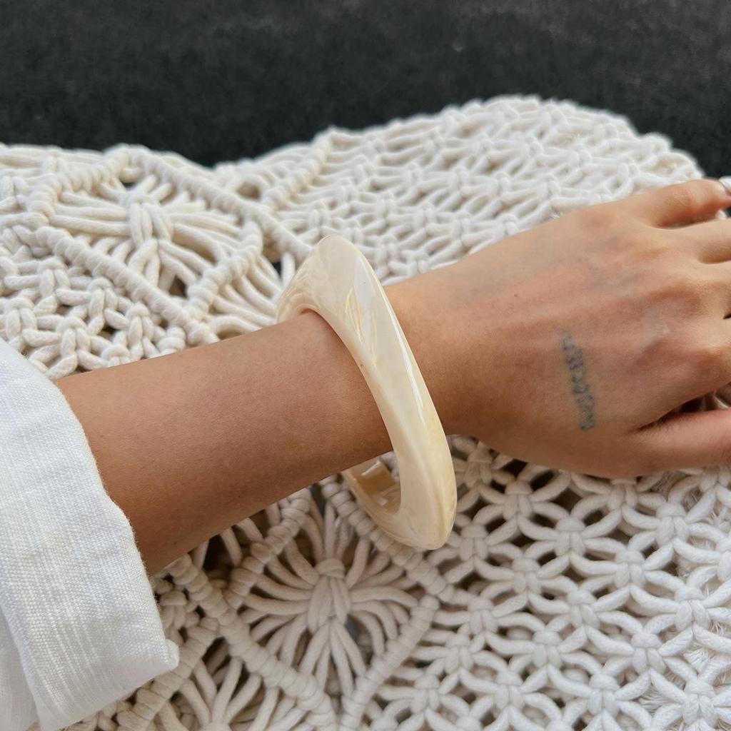 Mote Vintage Gjennomsiktig Resin Chunky Armbånd Geometrisk Uregelmessig Elastisk Bredt Armbånd Armbånd for Kvinner Menn Luksuriøse Estetiske Smykketilbehør