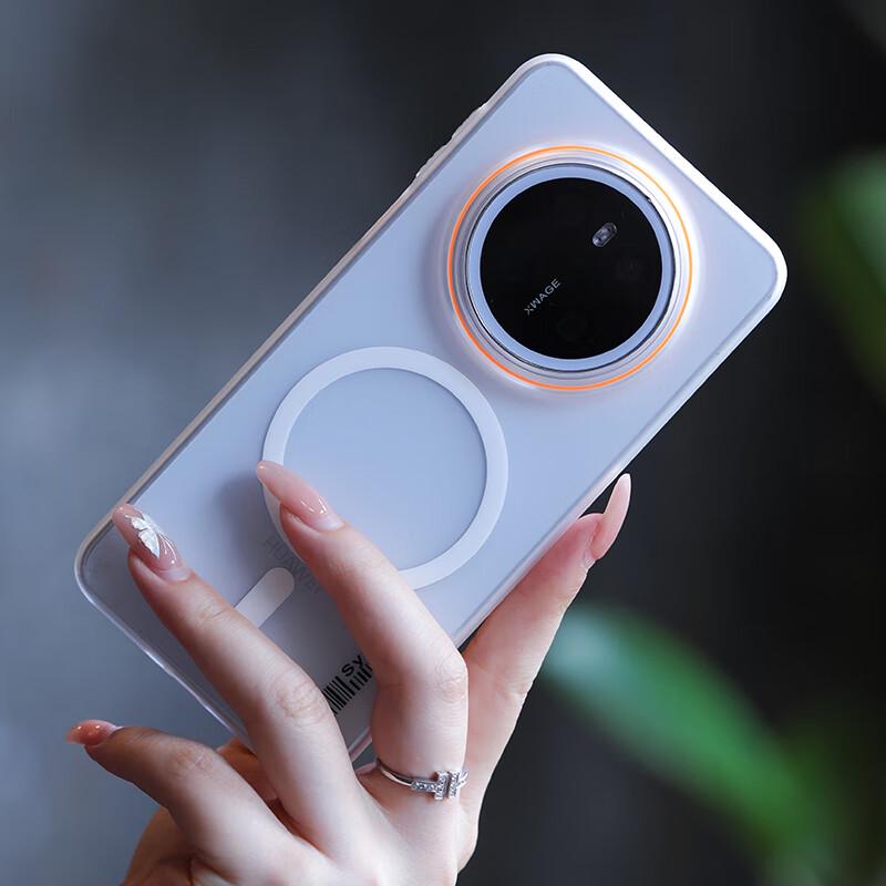 

Huawei Series Ultra-Thin Magnetic Skin-Feel Phone Case Huawei Mate70