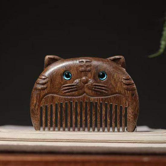 Portable Black Gold Sandalwood Zodiac Mini Comb with Blue-Eyed Carved Flower Design