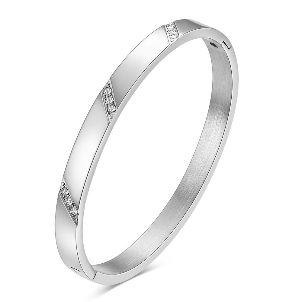 18K Gold 6MM Diamond Inlaid Beveled Edge Stainless Steel Bracelet