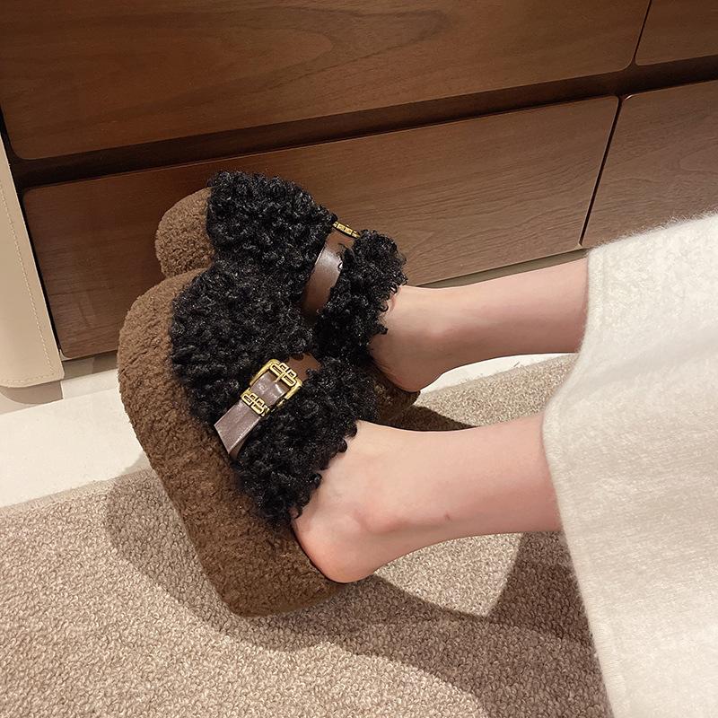 Lamb wool thick bottom height increase outer wear fluffy slippers women's outer wear 2025 new autumn and winter fashion fluffy cotton mop