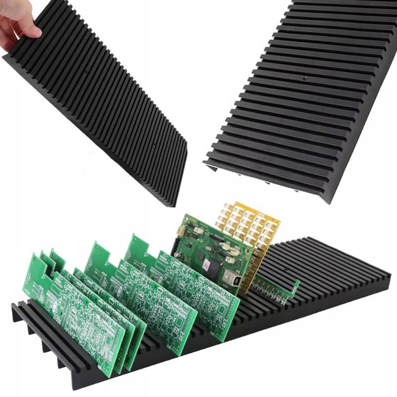 

Rosfix Tacka Antystatyczna ESD na Śrubki 3.5-4mm – Ochrona Płytek PCB | Materiał ABS | 150 Otworów, Wymiary 41x14,3x2 cm