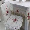Pastoralny haftowany poliestrowy obrus i zestaw pokrowców na krzesła - Wielofunkcyjna tkanina pyłoszczelna do domu