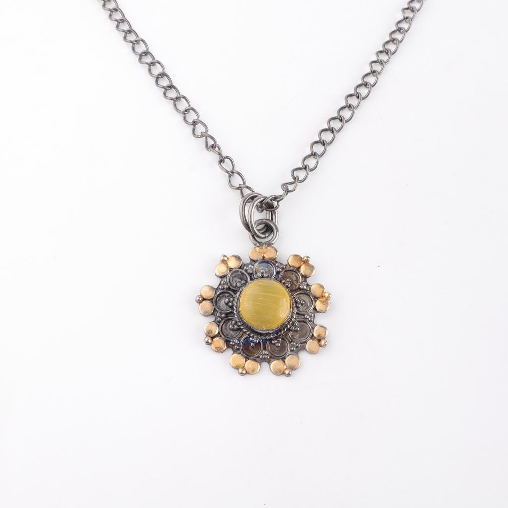 Yellow Cat's Eye Gemstone 925 Sterling Silver Jewelry Handcrafted Pendant 1.26" PP-32-42