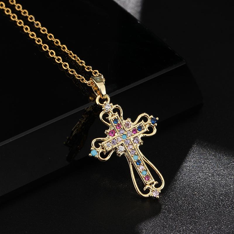 Cross necklace, zircon, European and American necklace, titanium lock chain, Instagram retro punk, personalized pendant, niche design