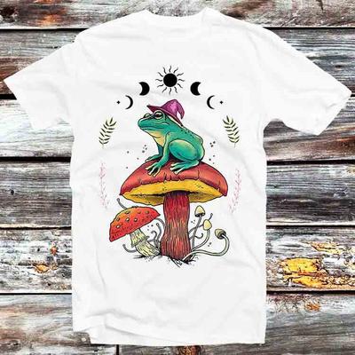 Frog Wizard On Mushroom Phase of Moon T Shirt B1097