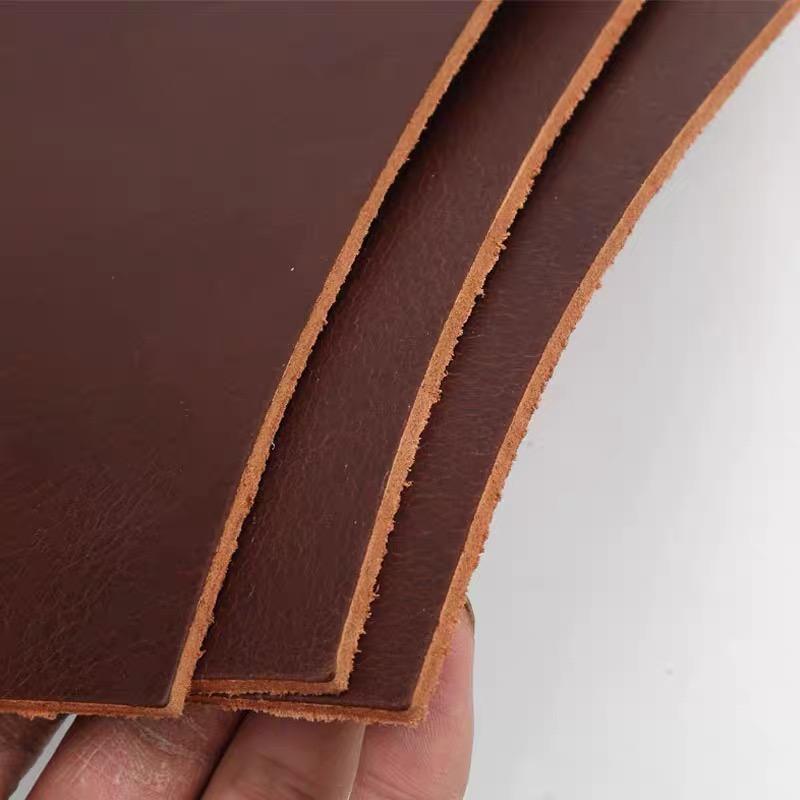 2.5mm thick vegetable-tanned leather, dark brown, stiff first-layer cowhide leather material, genuine leather table mat, knife s