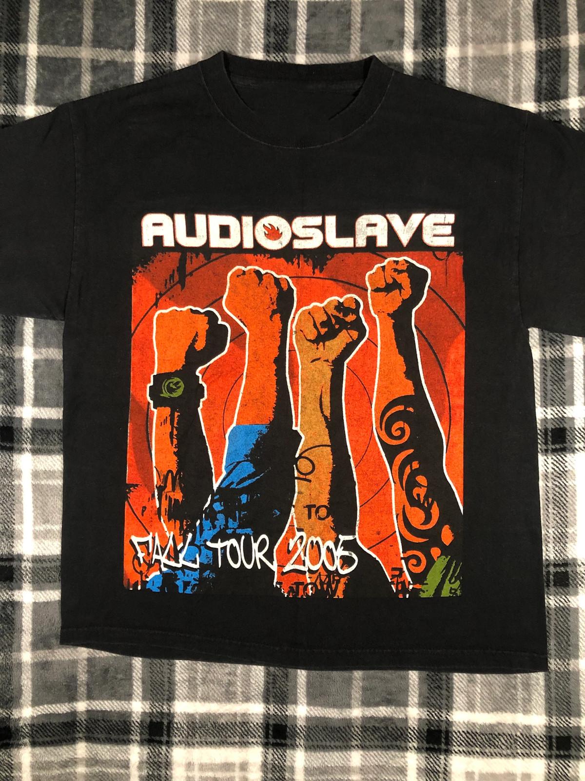 AUDIOSLAVE Tour 2005 Collection Gift For Fan All Size S to 5XL T-shirt M