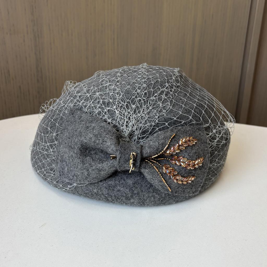 Autumn And Winter New Mesh Rhinestone Bow Wool Beret Female French Retro Painter Hat Elegant Temperament Top Hat