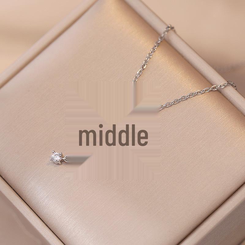 Butterfly Necklace with Color-Retaining Zircon - Fashionable, Versatile Women's Jewelry Accessory.