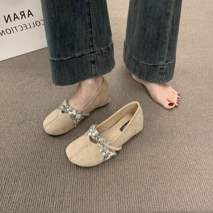Inner Height Increase Mary Jane Shoes Women's 2025 Spring New One-word Belt Versatile Suede Platform Single Shoes Casual Doudou Shoes