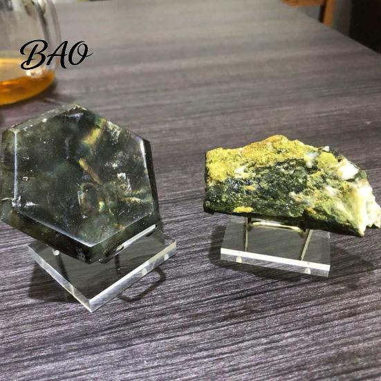 Acrylic Art Display Stand, Clear Tabletop Rock Easel Stands, Small Collectibles Shelf For Holder for Crystal Geodes Mineral Agate Coral Gemstone