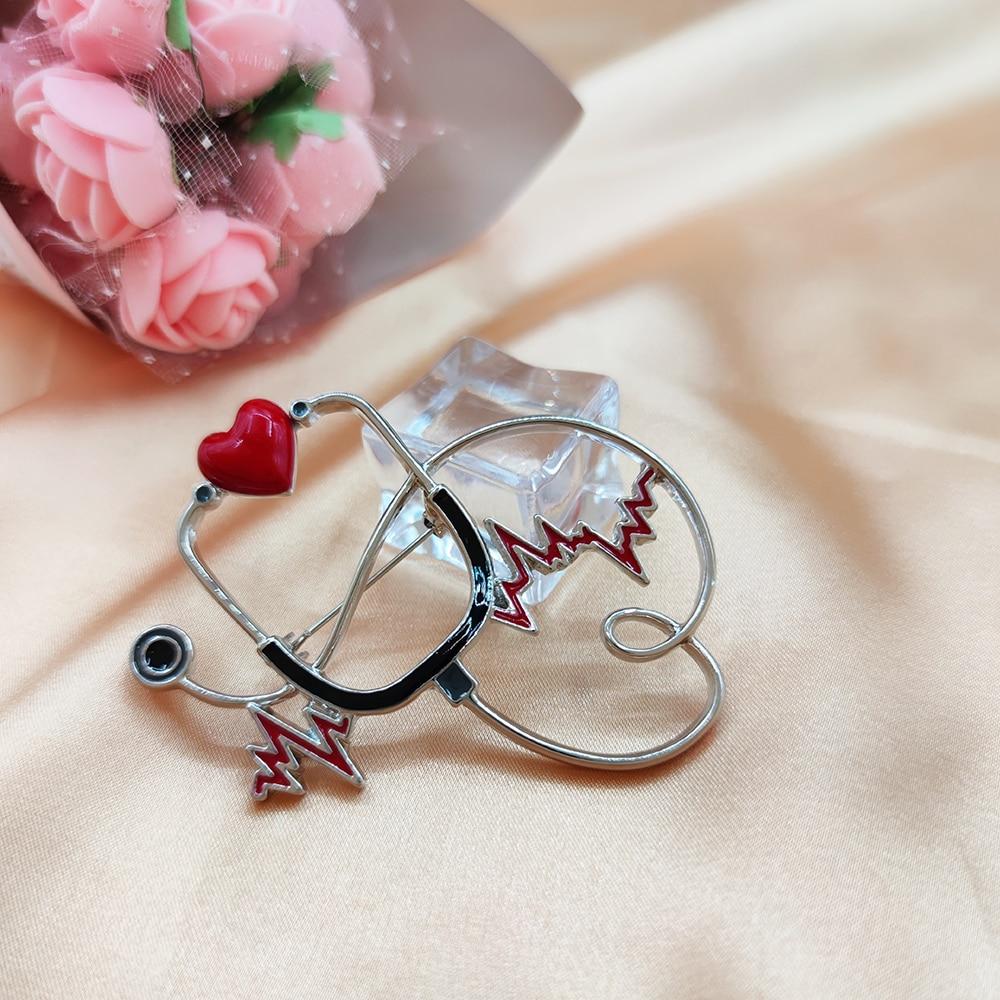Blucome New Design Love Stethoscope Brooch for Women Men Collar Hat Scarf Party Corsage Doctor Medical Brooch Accessories Gifts