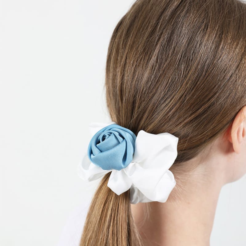 

КАТТЛАЙН Розовый Сатиновый Бантик для Волос white free