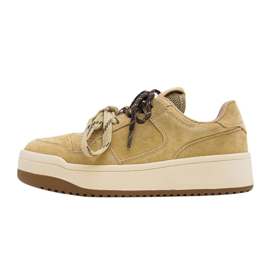 Shoes women's 2025 spring new versatile platform white shoes sports and leisure board shoes niche retro moral training shoes