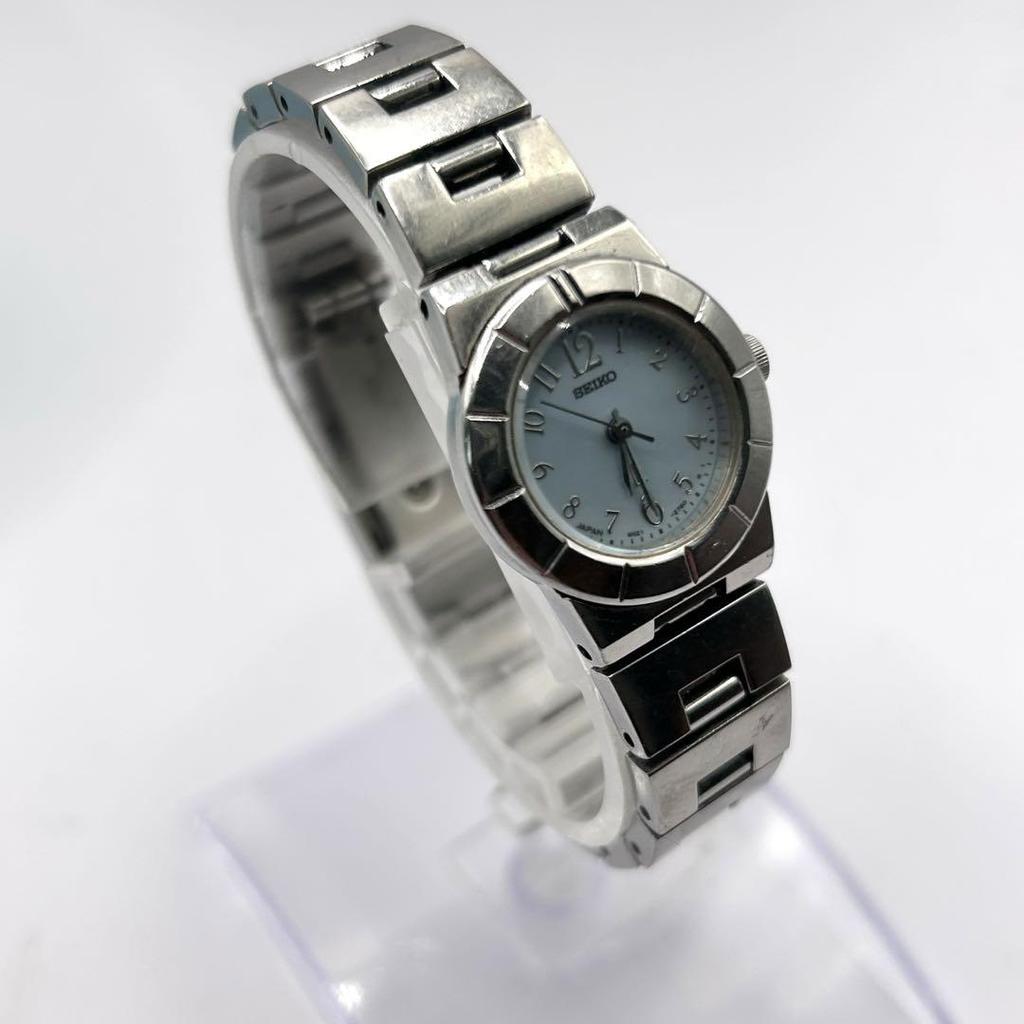 [USED] Rare SEIKO Lucia blue dial women's watch