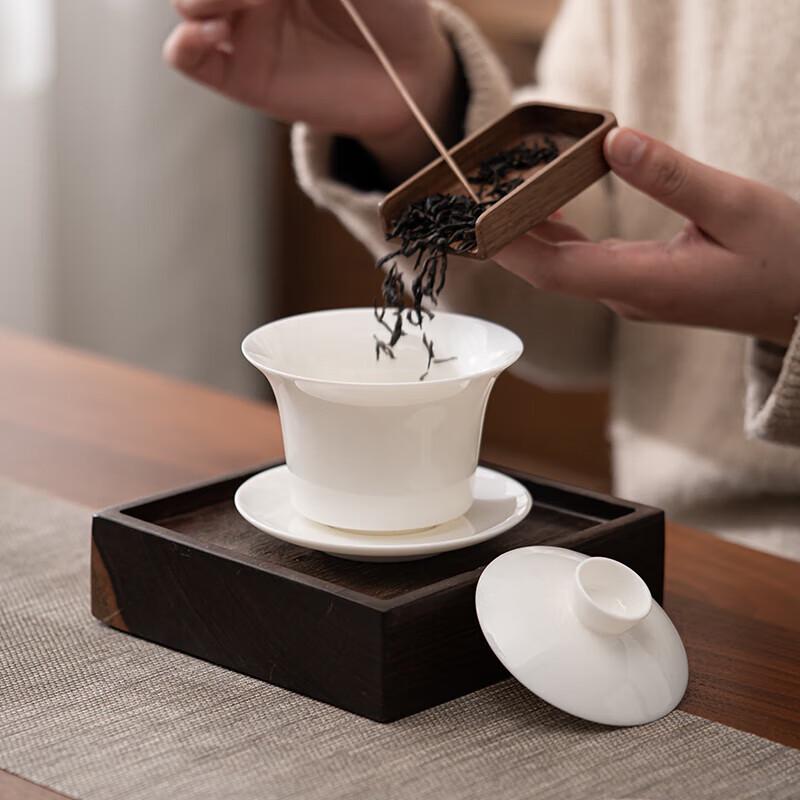 Yunyi Mutton-Fat Jade Porcelain Gaiwan Tea Set