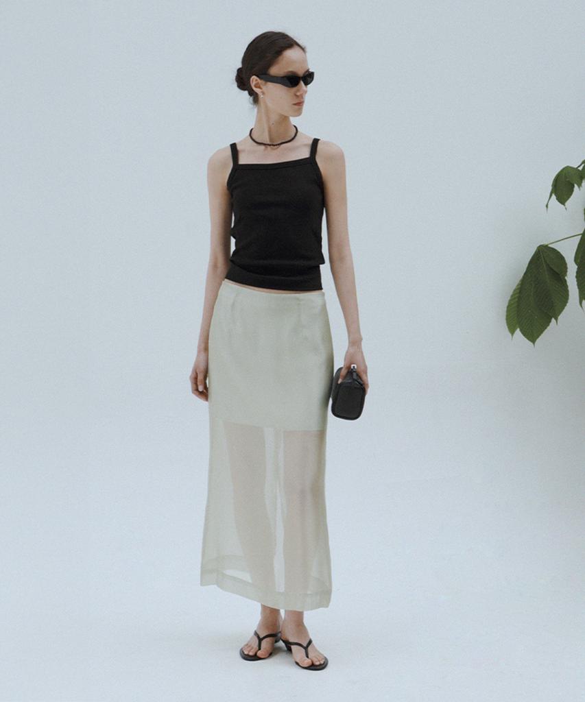 Kwinseulaebis Sheer Glossy Mid-Length Skirt