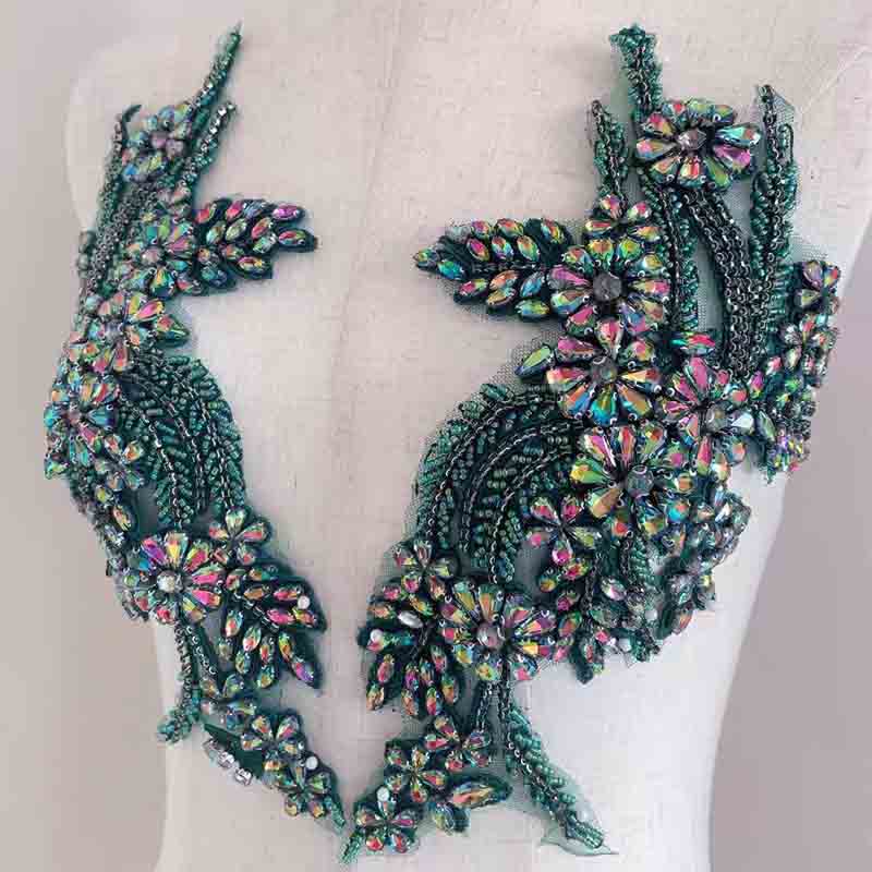 Luxury 3D Embroidered Crystal Rhinestone Wedding Patches Sew-On Flower Shape Decorations for Clothes Twill Fabric
