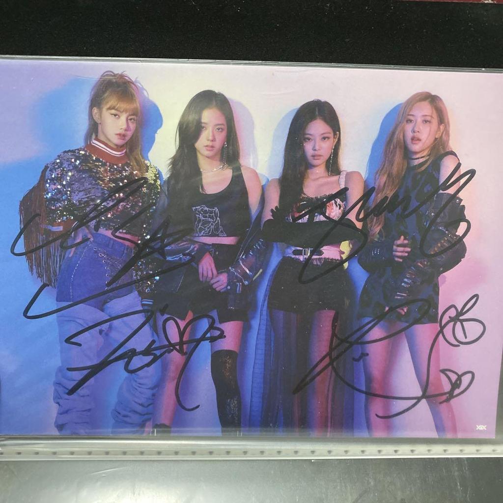 [USED] Blackpink autographed, handwritten, not-for-sale official postcard