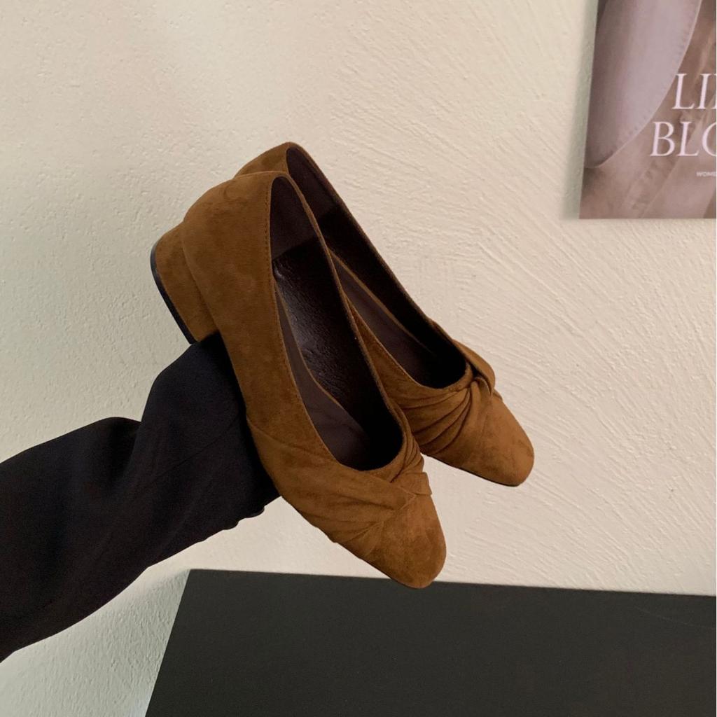 2025 new round head pleated bow suede light mouth short thick heel versatile OL fashion women's single shoes