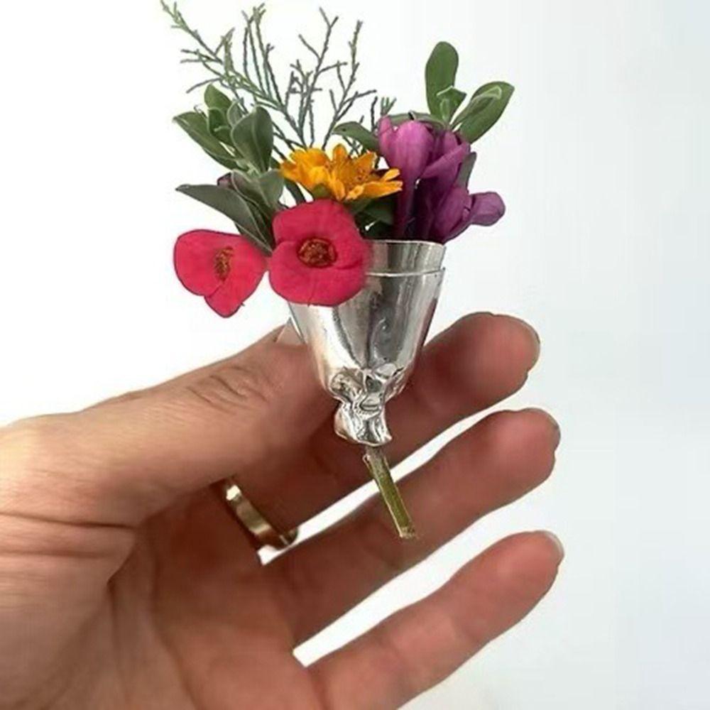 Zinc Zinc Alloy Flower Brooch Silver Metal Clothes Pin Personality Gold Brooch  Daily
