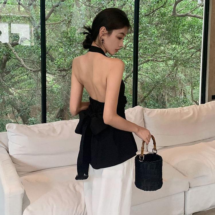 Black V-neck neck strap-on vest for women's summer new Korean sleeveless backless suspender top for outer wear ins