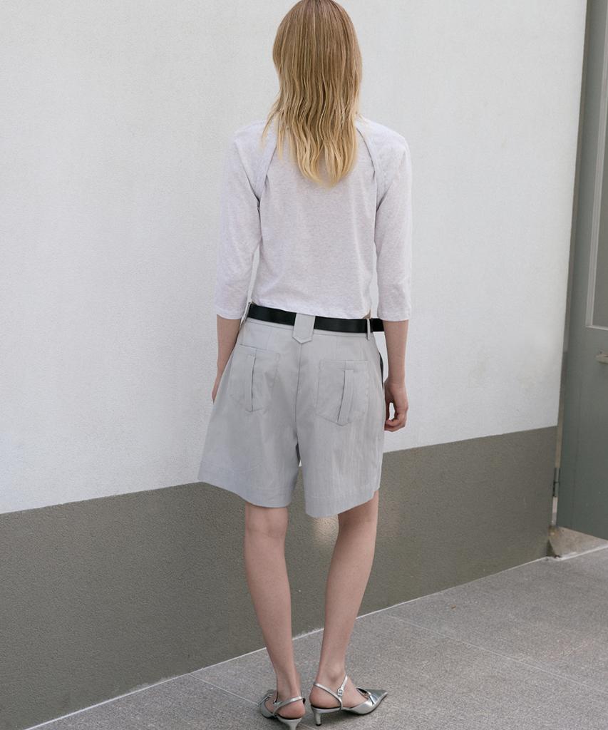 SIGREAT Two-Tuck Bermuda Shorts_Light Grey