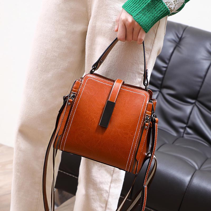 2025 Women's Genuine Leather Retro Handbag - Trendy, Versatile Shoulder & Crossbody Bag