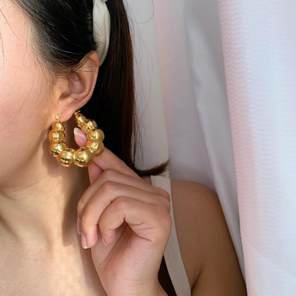 Vintage Punk Gold Plated Large Round Beaded Chunky Hoop Earrings for Women Lightweight Stainless Steel Hoops Statement Jewelry