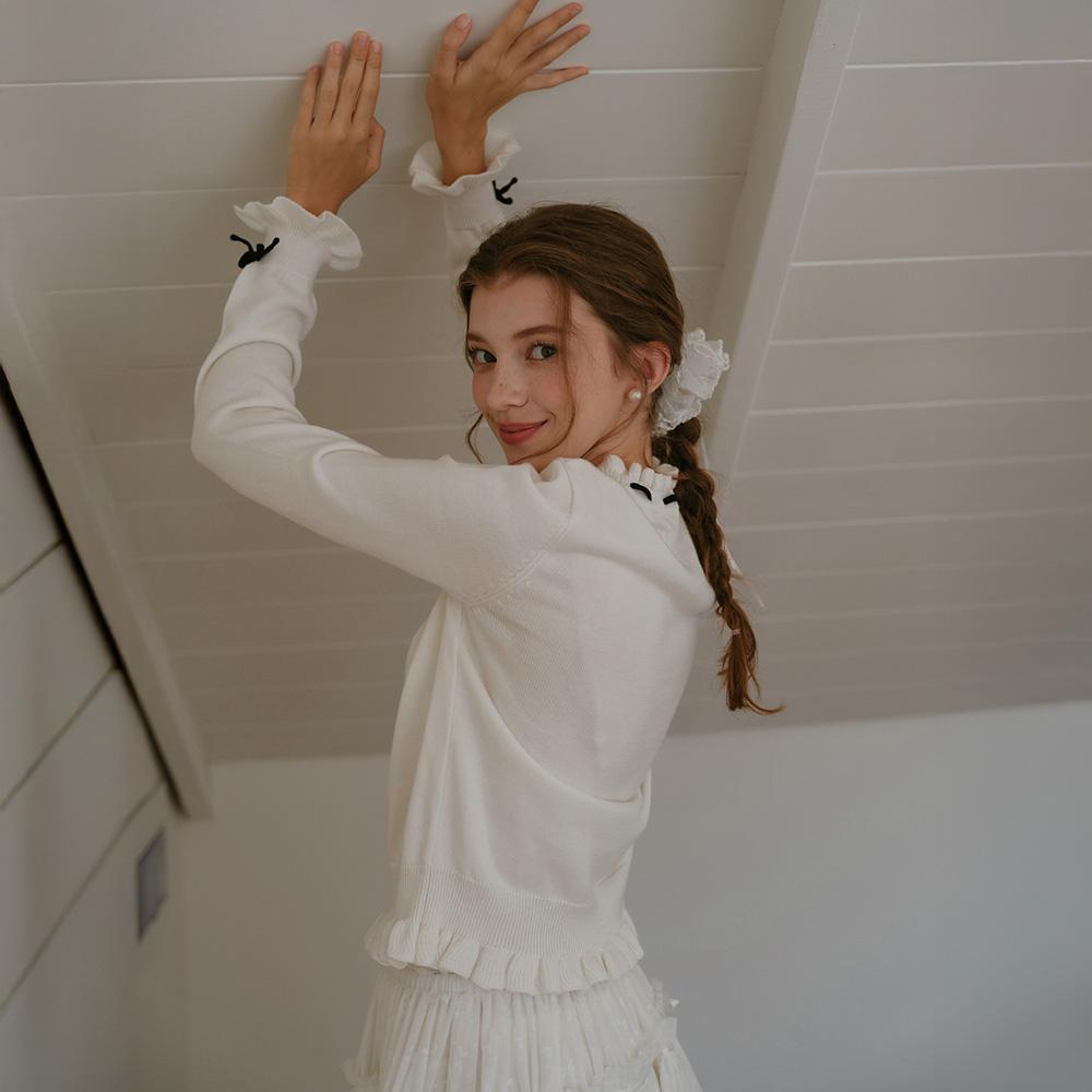 CEST MOIDEW Cest_Line Ribbon Ruffle Knit Top