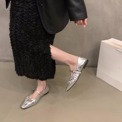 Französische silberne Mary Jane Einzelschuhe mit flacher Sohle Damenschuhe Frühling und Herbst 2024 neu Frühling mit Rock sanfte Abendschuhe