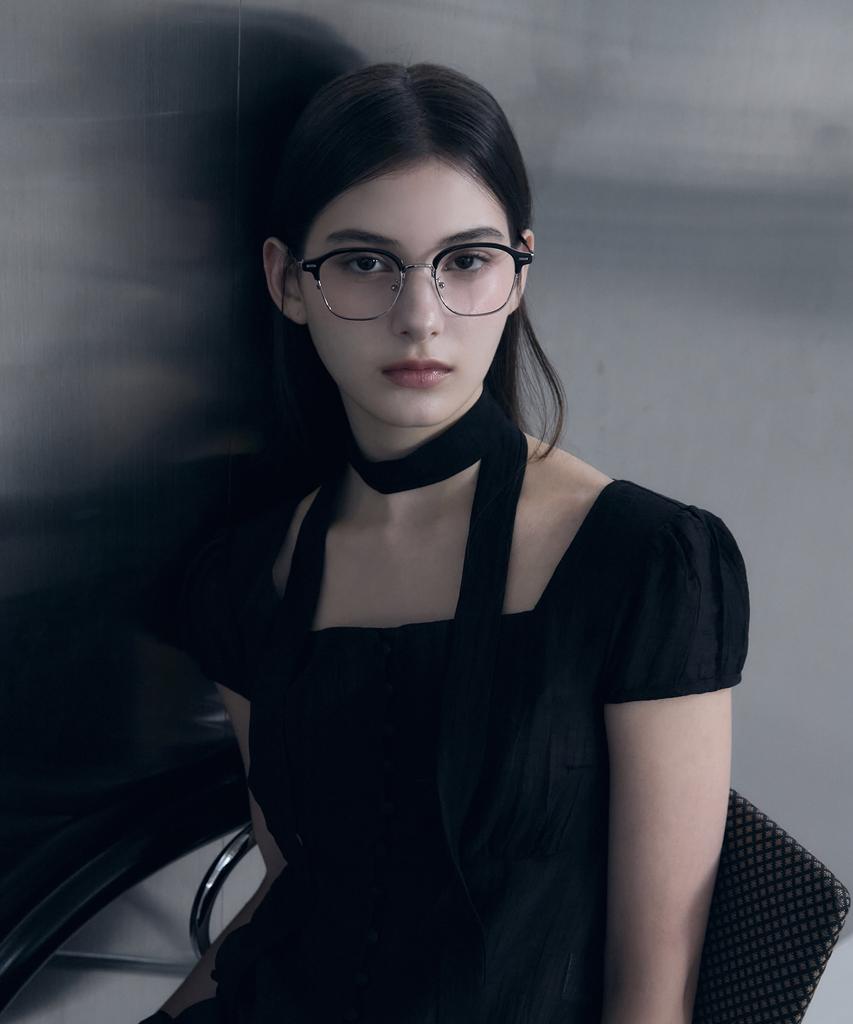 Oateu Tove Glasses [Black Silver]