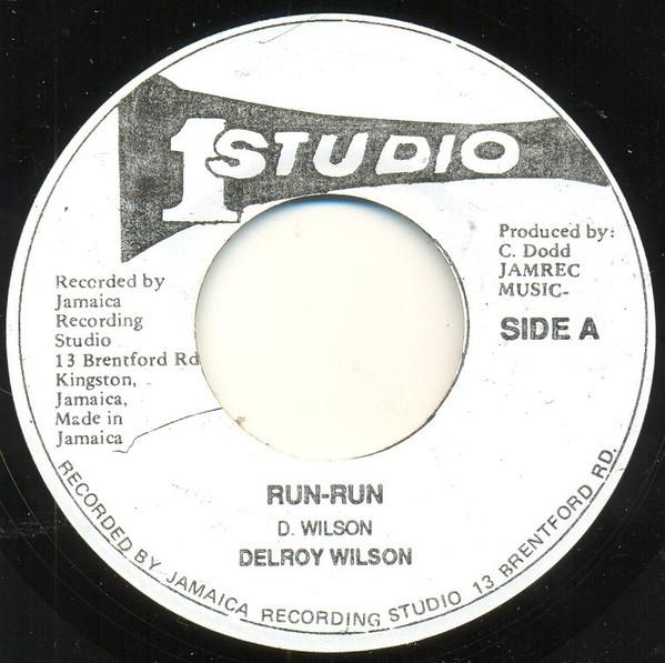 

7inch Record DELROY WILSON / DELROY & SOUND DEME - Run-Run / Run-Run Version NONE Jamaica Reggae, Ska & Dub Used