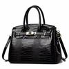 Stylish Pu Leather Women's Shoulder Bag Large Capacity Platinum Style Handbag