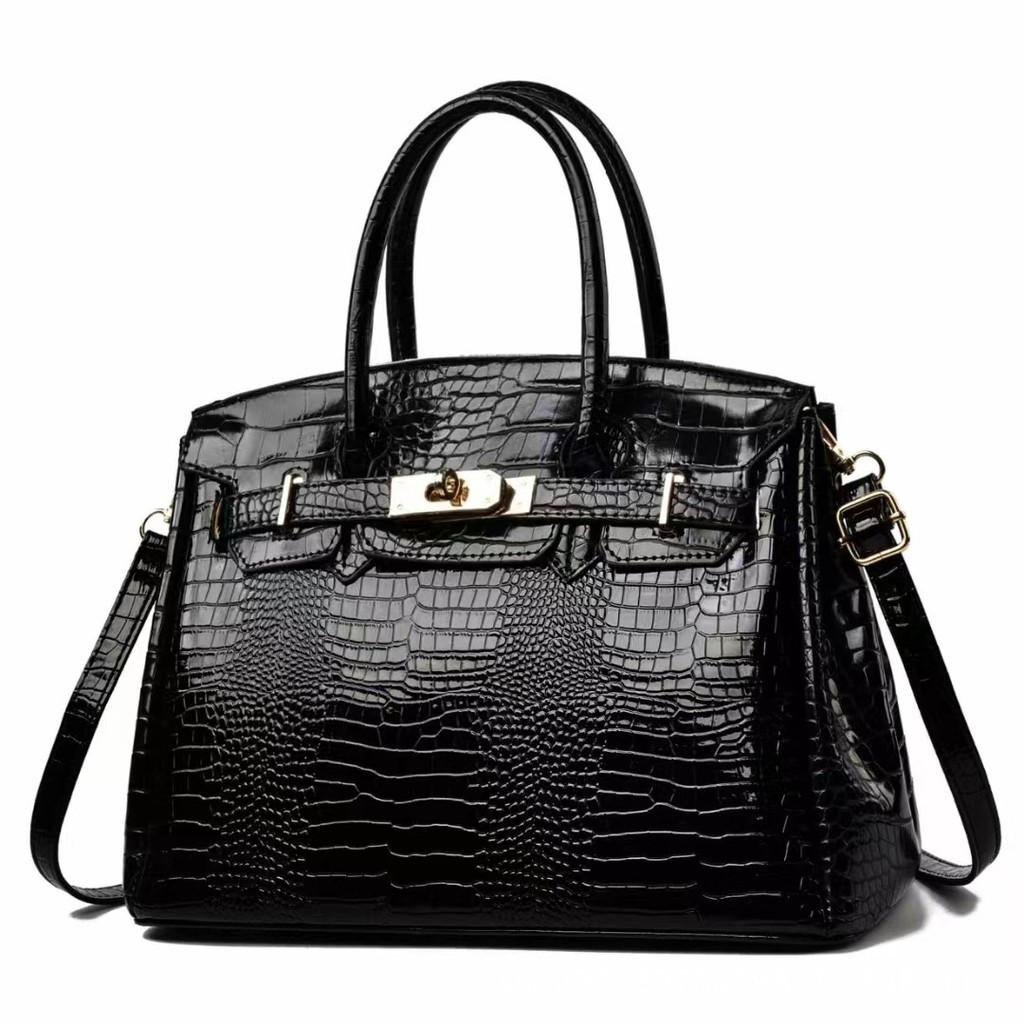 Stylish Pu Leather Women's Shoulder Bag Large Capacity Platinum Style Handbag