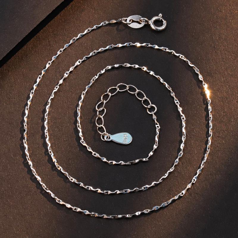 Colier din Argint Sterling S925 Stil Coreean: Lanț Rotund cu Verigi Sculptate cu Textură de Mătase, Design Gingham, Accente Cer Înstelat, Lanț Simplu pentru Osul Gulerului