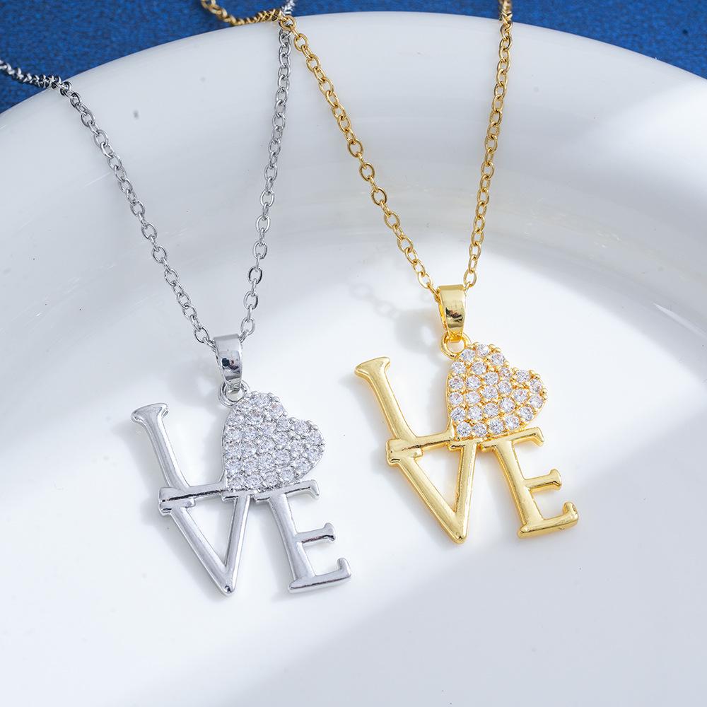 Japanese Korean Women's Stylish Colorful Love Heart Zircon Necklace Collarbone Chain