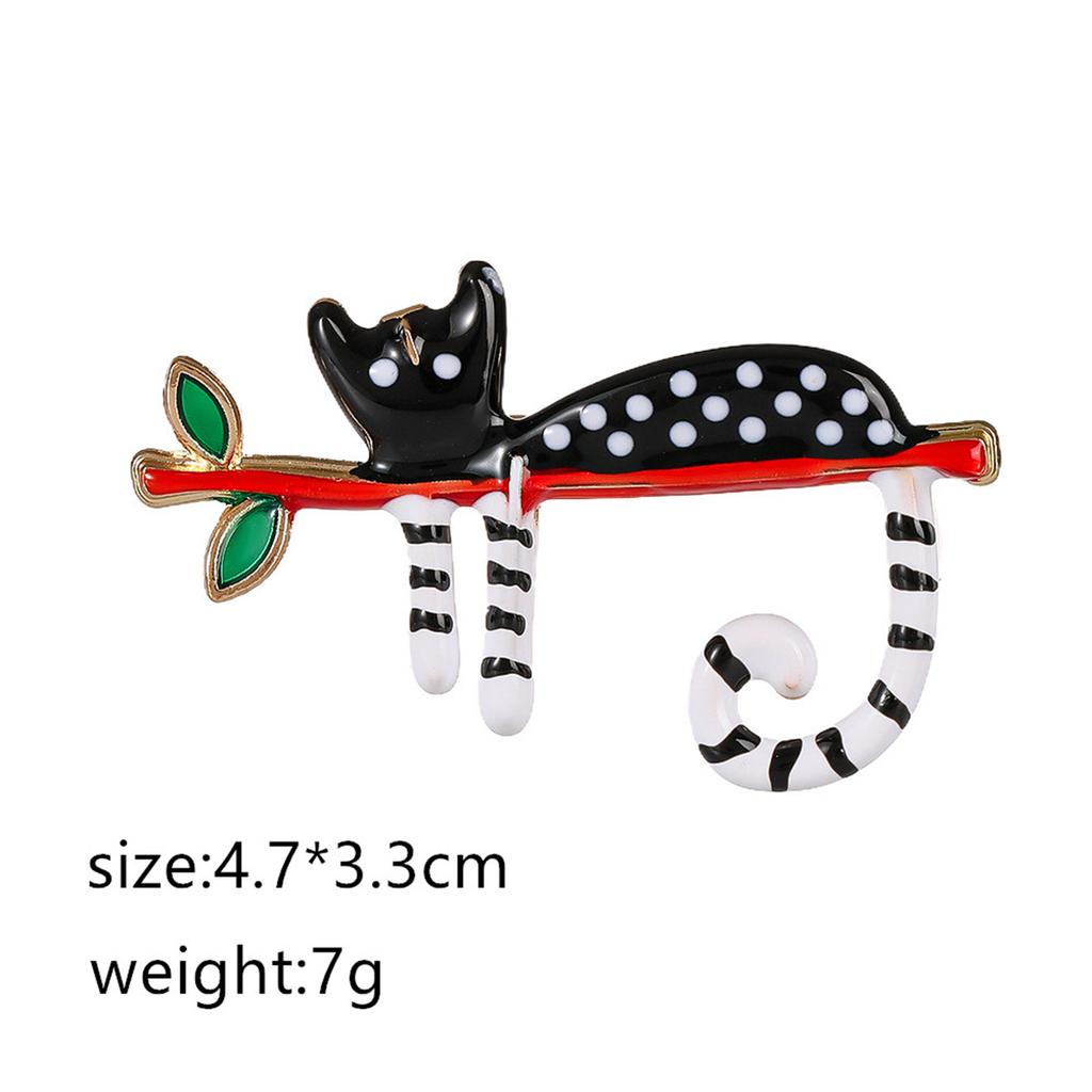 1Pc Creative Cat Broch Cute Personality Pin Unique Fashion Jewelry Accessories Birthday Party Festival Gift for Men and Women