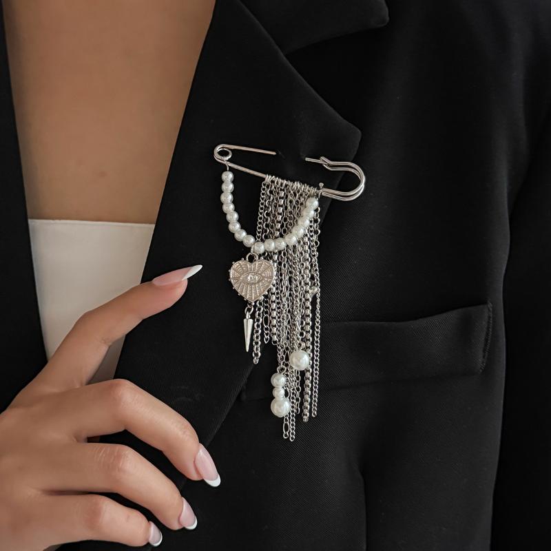Metal Chain Pendant Long Tassel Brooch For Women Handmade Beaded Suit Coat Pins Jewelry Accessories