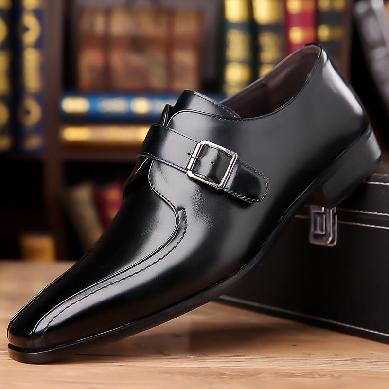 British Monk Strap Loafers New Men Pointed Belt Buckle Leather Shoes Male Designer Formal Wedding Dress Homecoming Footwear