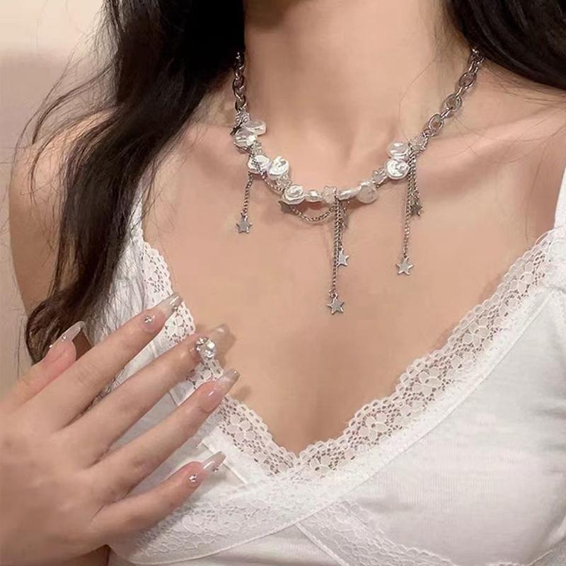 Fashionable Light Luxury Elegant Baroque Imitation Pearl Chain Tassel Necklace Goth Star Long Tassel Pendant Choker Neck Jewelry