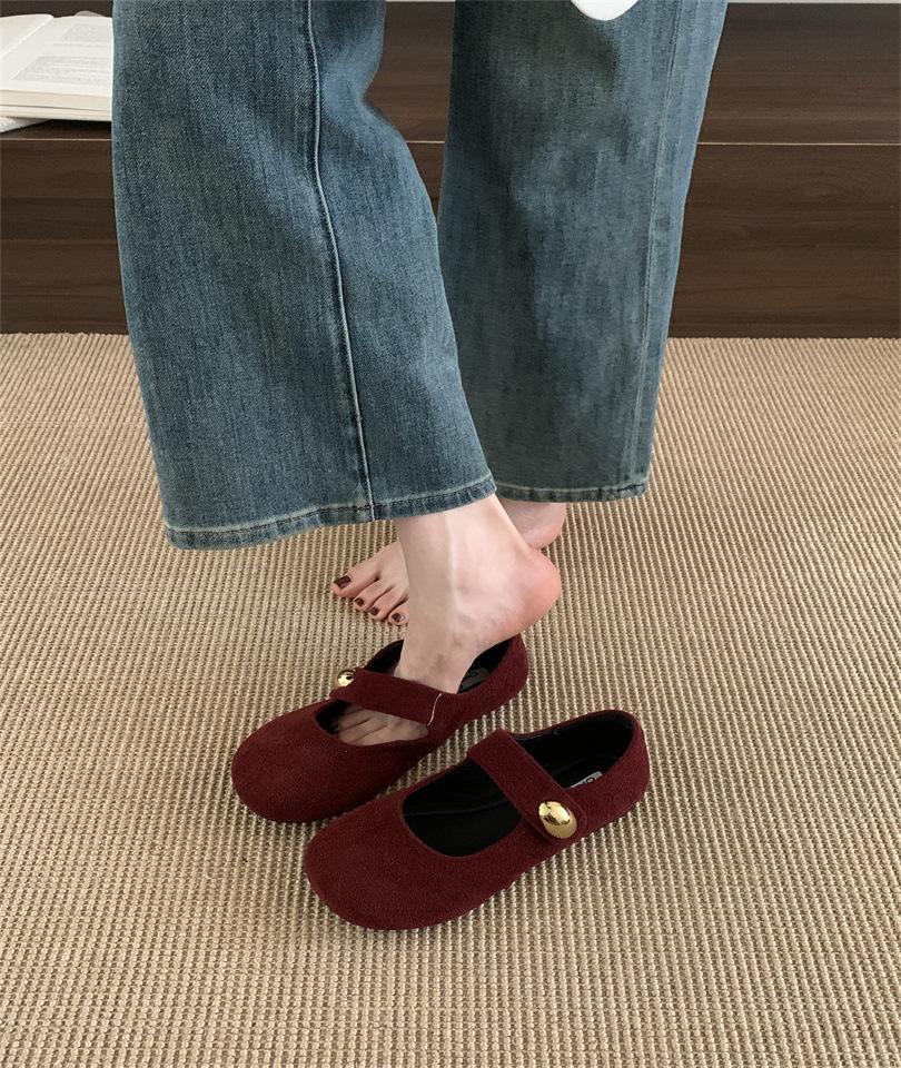 2025 spring and summer new French retro one-word strap Mary Jane shoes women's soft-soled single shoes with skirts ballet shoes