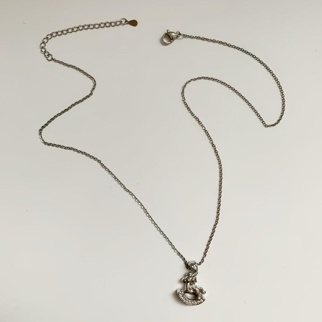 Charming Rocking Horse Pendant Necklace for Women - New Chinese Style Retro Design