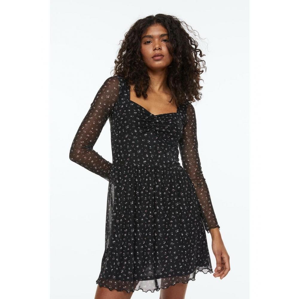 

H&M сетчатое платье черное с цветочным принтом 1135187001