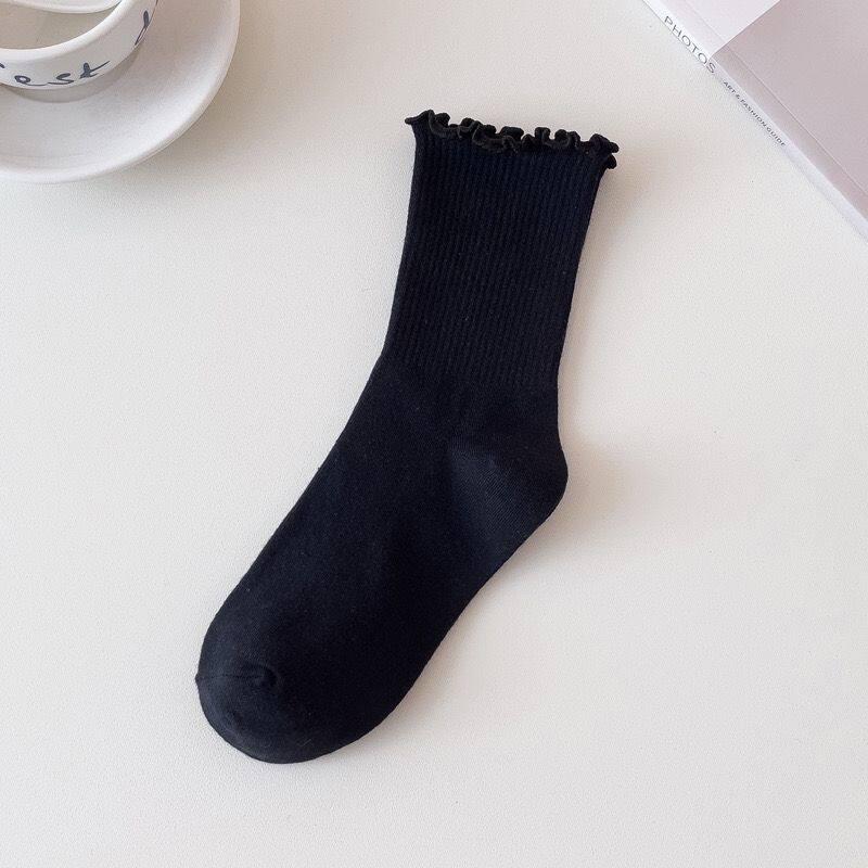 Women's Lace Ruffle Mid-Calf Socks - Sweat-Wicking, Versatile Japanese Mary Jane Style