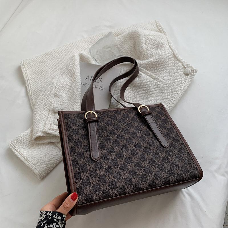 Underarm tote bag New fashion women's handbag Large capacity commuter bag Printed shoulder bag